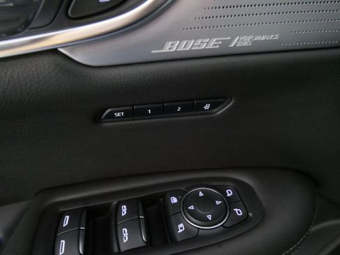 Used 2023 Cadillac XT6 Sport image 15