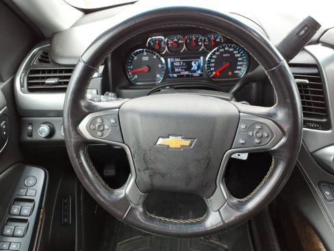 Used 2018 Chevrolet Suburban LT AWD/4WD image 20