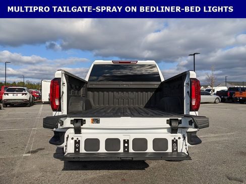 Used 2025 GMC Sierra 1500 AT4 image 12