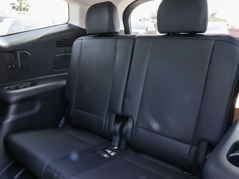 New 2026 Hyundai Ioniq 9 Limited image 21