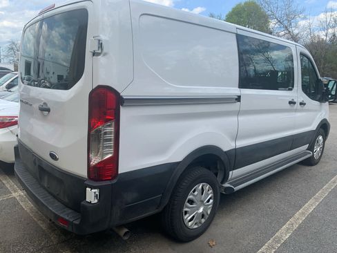 Used 2024 Ford Transit 250 Low Roof w/ Exterior Upgrade Package RWD image 3