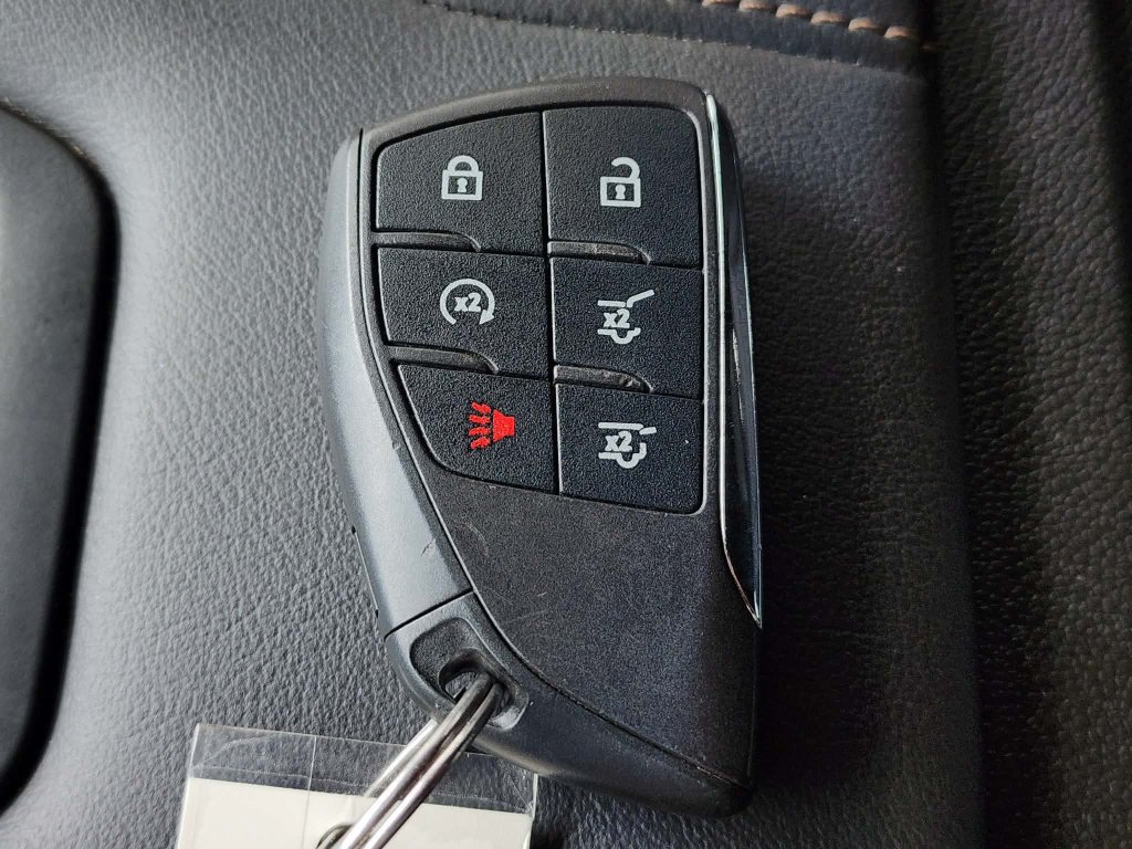 Used 2021 Chevrolet Tahoe High Country w/ Premium Package RWD image 39