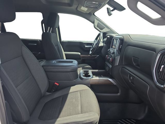 Used 2021 Chevrolet Silverado 1500 LT Trail Boss AWD/4WD image 17