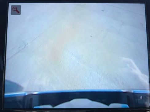 Used 2023 RAM 1500 Laramie image 32