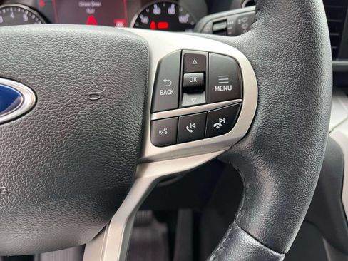Used 2023 Ford Explorer XLT w/ Equipment Group 202A RWD image 32