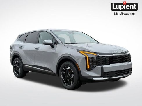 New 2026 Kia Sportage S AWD/4WD image 1