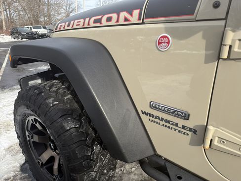 Certified 2017 Jeep Wrangler Unlimited Rubicon image 29