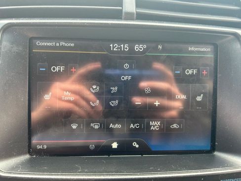 Used 2011 Ford Edge Limited w/ Trailer Tow Package FWD image 24