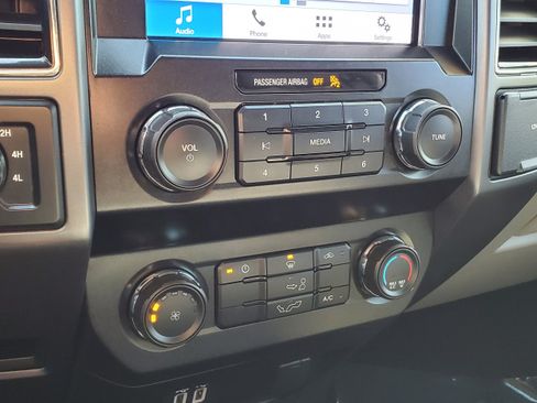 Used 2019 Ford F150 XLT AWD/4WD image 20