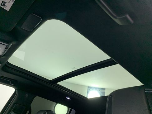 Used 2023 Cadillac Escalade Sport image 31