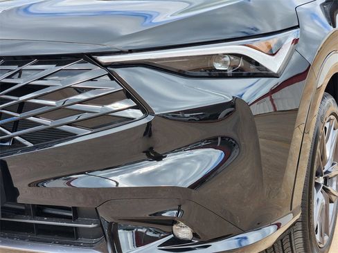 New 2025 Acura ADX A-Spec image 8