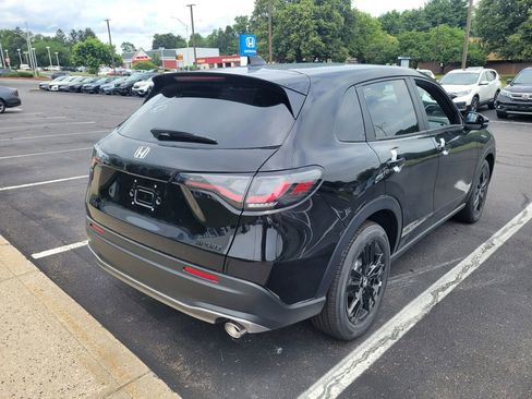 New 2026 Honda HR-V Sport image 3