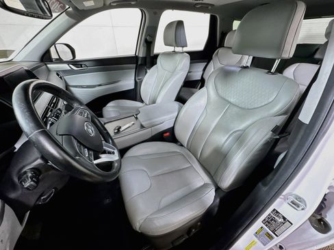 Used 2020 Hyundai Palisade SEL w/ Premium Package AWD/4WD image 14