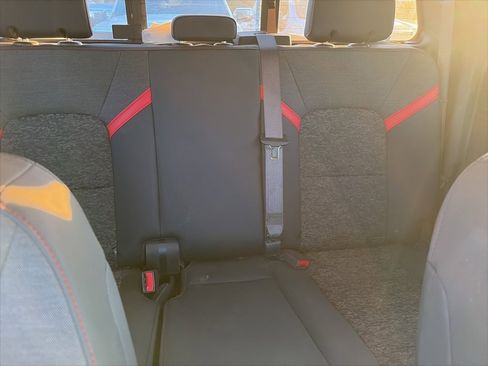 Used 2023 Chevrolet Colorado Z71 w/ Z71 Convenience Package 2 image 10