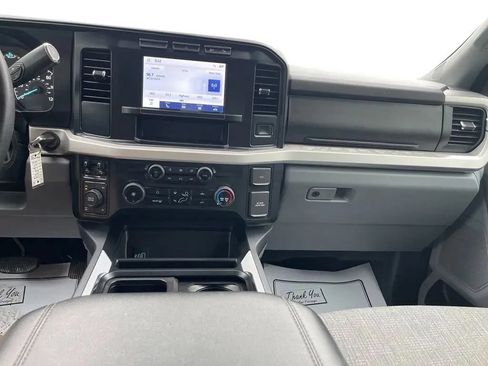 Used 2024 Ford F250 XLT w/ FX4 Off-Road Package AWD/4WD image 28