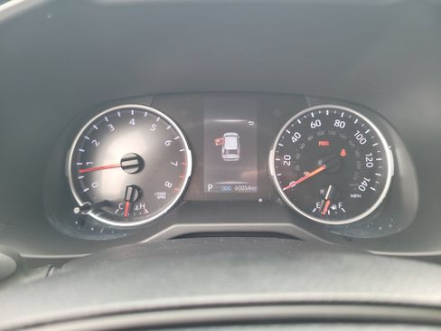 Used 2022 Toyota RAV4 LE AWD/4WD image 15
