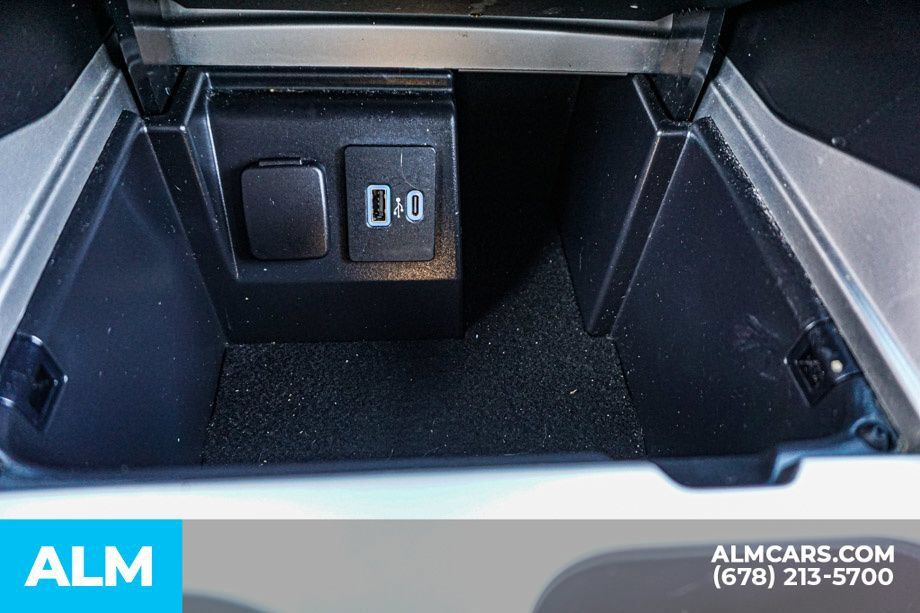 Used 2021 Ford Explorer Limited w/ Equipment Group 301A RWD image 44
