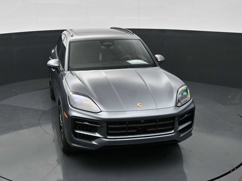 New 2026 Porsche Cayenne AWD/4WD image 35