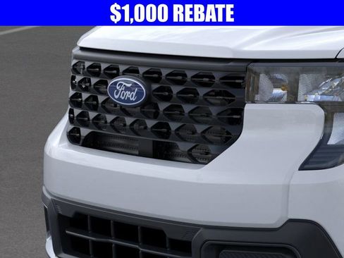 New 2025 Ford Maverick XLT w/ Equipment Group 301A image 18