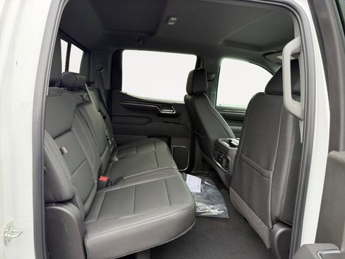 New 2026 GMC Sierra 1500 SLT w/ SLT Premium Plus Package image 18