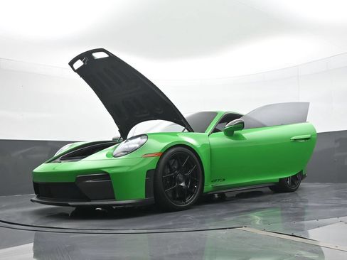 Certified 2026 Porsche 911 GT3 RWD image 26