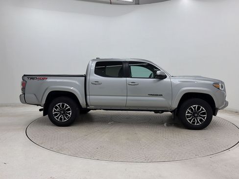 Used 2023 Toyota Tacoma TRD Sport w/ Advanced Technology Package AWD/4WD image 8