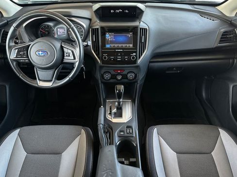 Used 2018 Subaru Crosstrek 2.0i Premium w/ Popular Package #2 AWD/4WD image 3