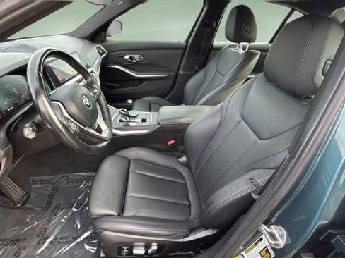 Used 2021 BMW 330i xDrive Sedan w/ Convenience Package image 18
