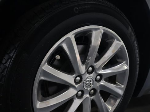 Used 2019 Buick Envision Essence image 30