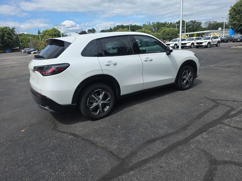 Used 2024 Honda HR-V EX-L image 7