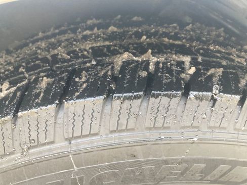 Used 2017 Cadillac XT5 Luxury image 36