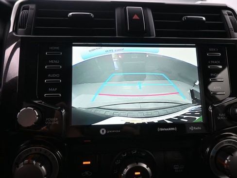 Used 2024 Toyota 4Runner TRD Off-Road image 18