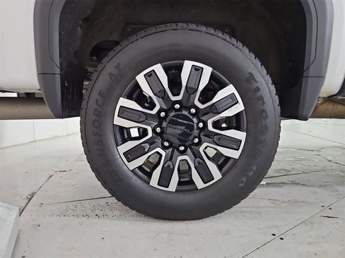 Used 2024 GMC Sierra 3500 Denali Ultimate image 13