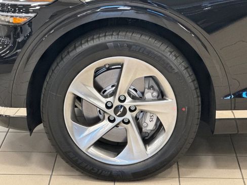 New 2026 Genesis GV70 2.5T AWD/4WD image 26