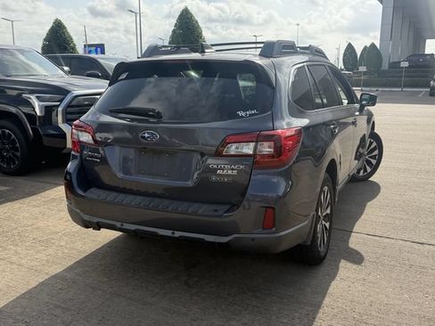 Used 2017 Subaru Outback 2.5i Limited AWD/4WD image 5