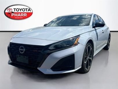 Used 2023 Nissan Altima 2.5 SR