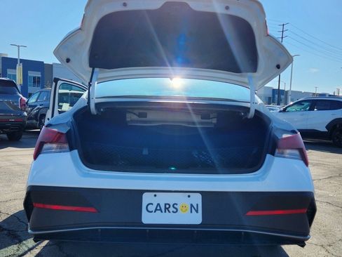 New 2025 Hyundai Elantra Sport image 22