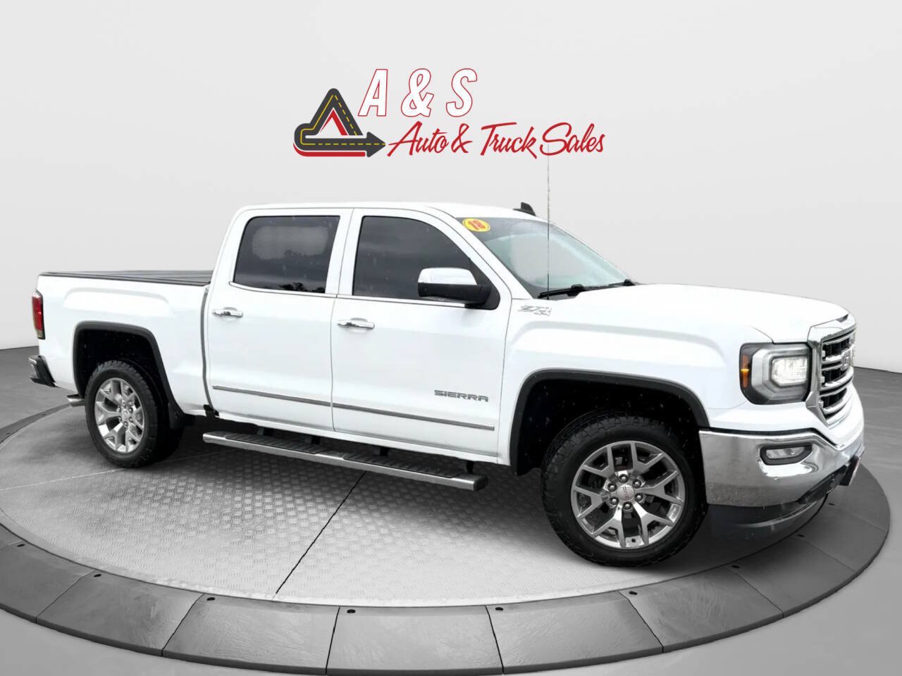 Used 2018 GMC Sierra 1500 SLT w/ SLT Premium Package AWD/4WD image 1