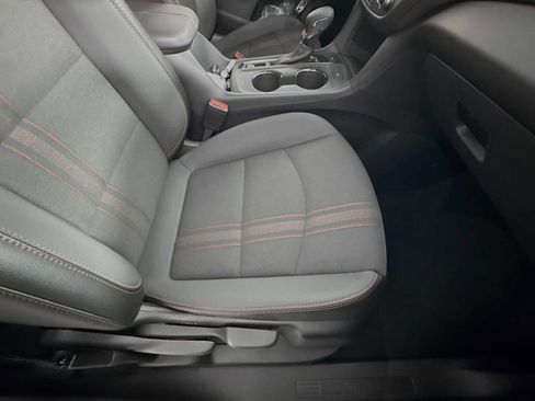 Used 2024 Chevrolet Equinox RS AWD/4WD image 38