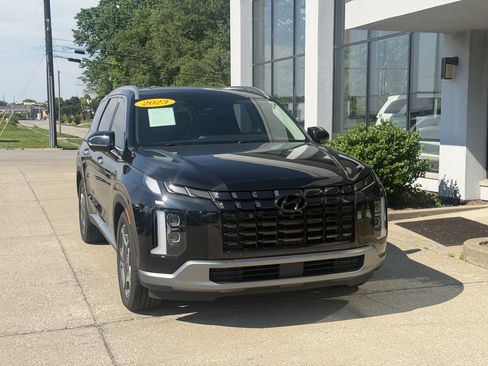 Used 2023 Hyundai Palisade Limited AWD/4WD image 18