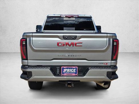 Used 2024 GMC Sierra 2500 AT4 w/ AT4 Premium Plus Package AWD/4WD image 7