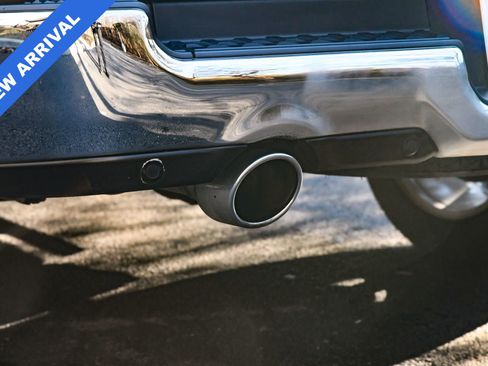 Used 2022 RAM 1500 Limited image 22