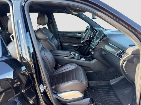 Used 2018 Mercedes-Benz GLS 63 AMG 4MATIC w/ AMG Night Styling Package image 17