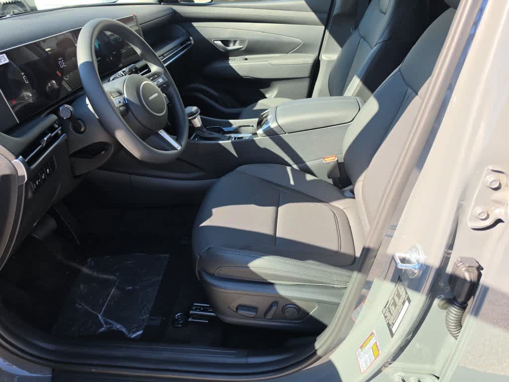 New 2026 Hyundai Tucson SEL Plus FWD image 16