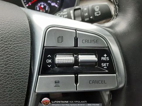Used 2021 Kia Telluride EX w/ EX Premium Package AWD/4WD image 19