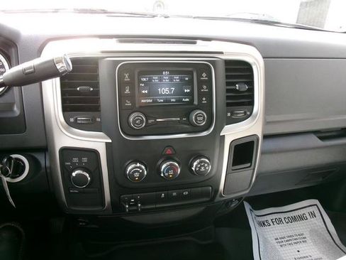 Used 2016 RAM 2500 SLT AWD/4WD image 10