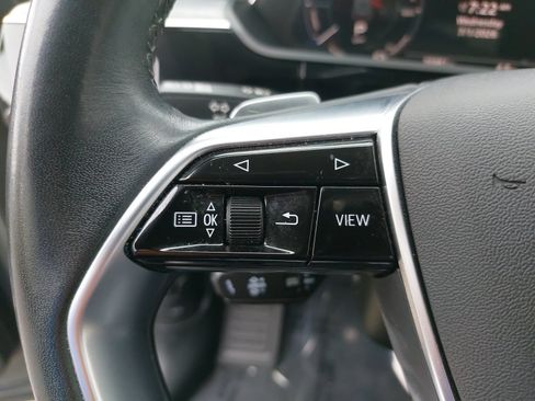 Used 2024 Audi Q8 e-tron Premium Plus w/ Prestige Package AWD/4WD image 17