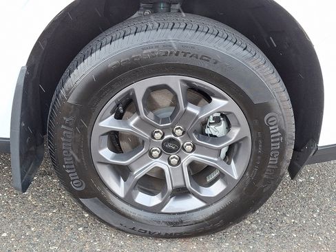 Certified 2024 Ford Maverick XLT w/ XLT Luxury Package image 8