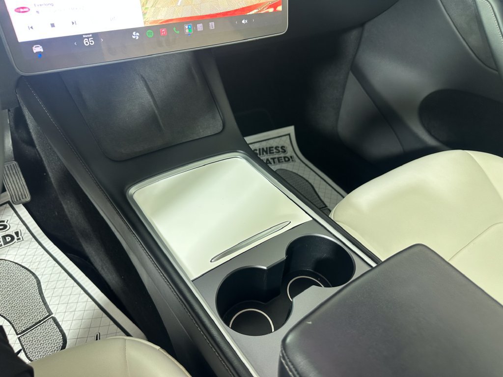 Used 2023 Tesla Model Y Long Range AWD/4WD image 34