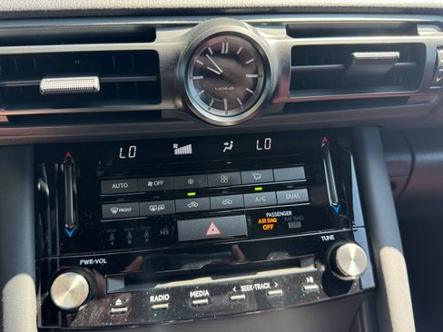 Used 2023 Lexus IS 300 w/ Comfort Package RWD image 15